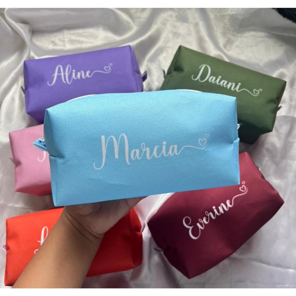 Necessaire Box M personalizada com nome, presente, lembrancinha, aniversário.