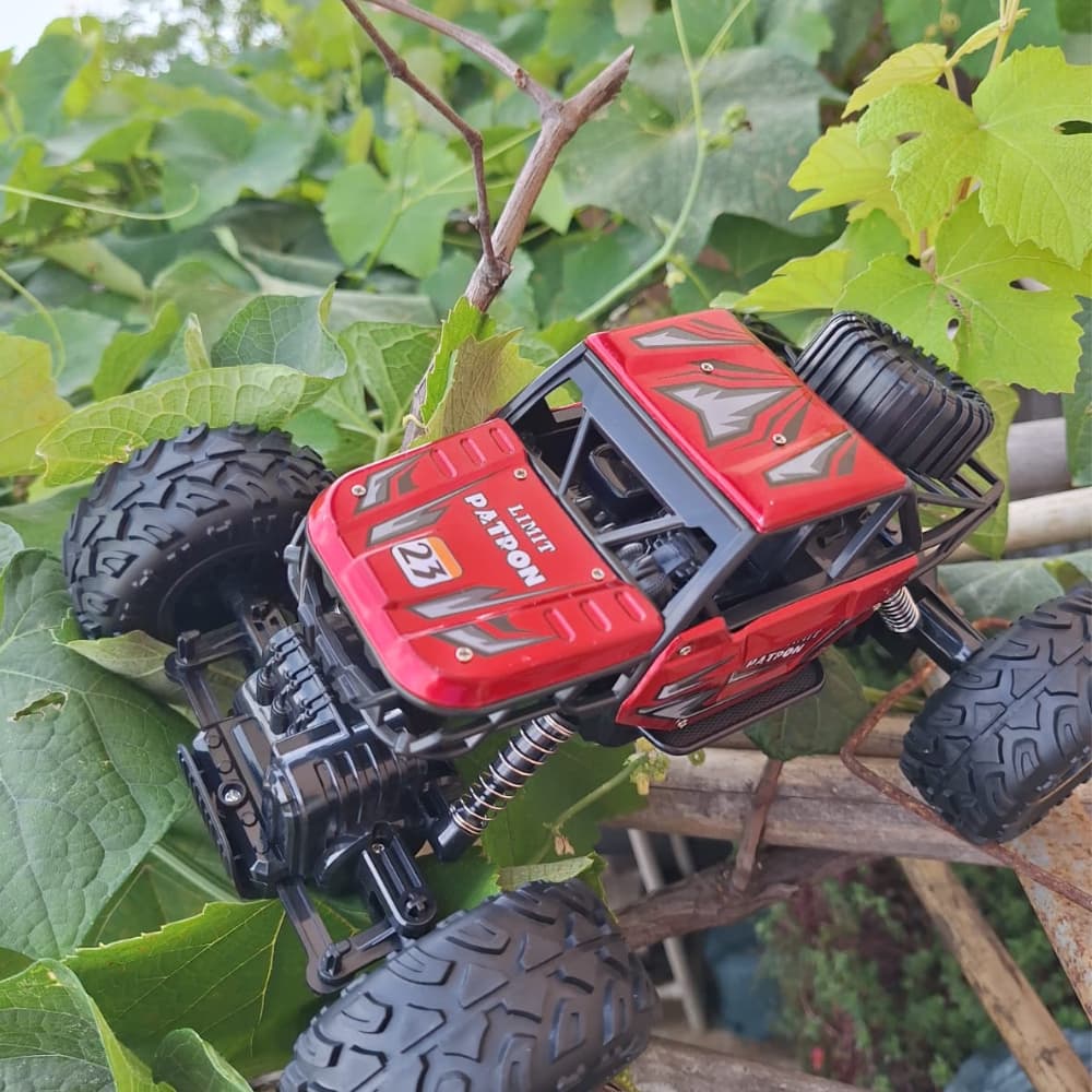 Carro Carrinho de Controle Remoto Recarregável Off-Road 4x4 Suspensão Alta Menino