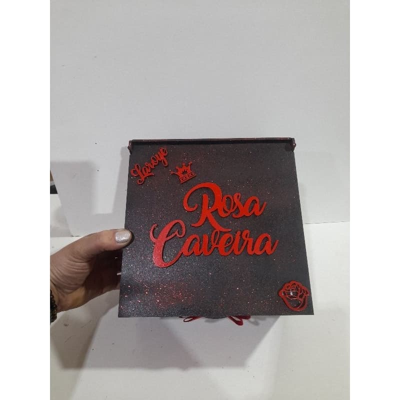 Pomba Gira Rosa Caveira, Caixa organizadora de mdf decorada, para guias colares perfumes bijuterias