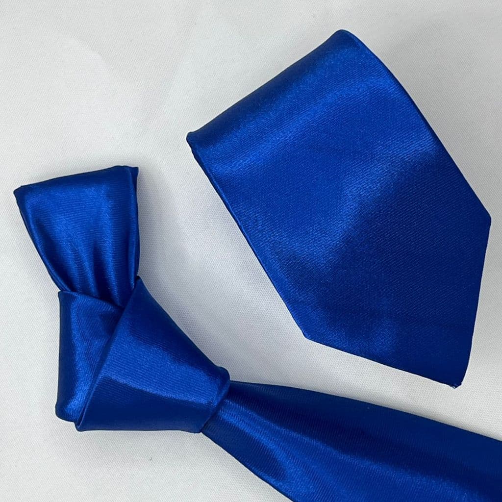 Gravata masculina social azul Royal brilho 11,90 acima de 4 unidades - Verificar na página da loja!!