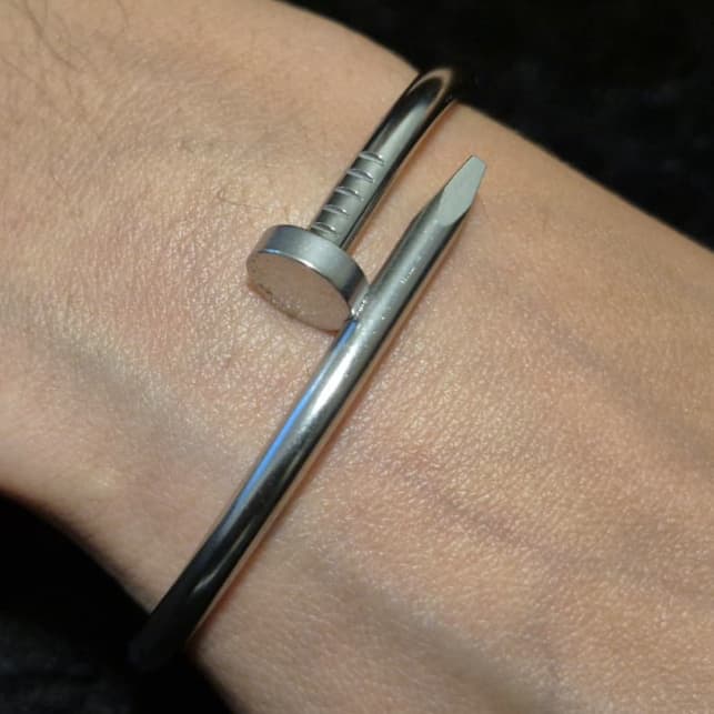 BRACELETE PREGO MODA FEMININA VIRGINIA TIKTOK 2026 TENDENCIA MODA LUXO JÓIA INOX AÇO BIJU PULSEIRA TOP CASUAL