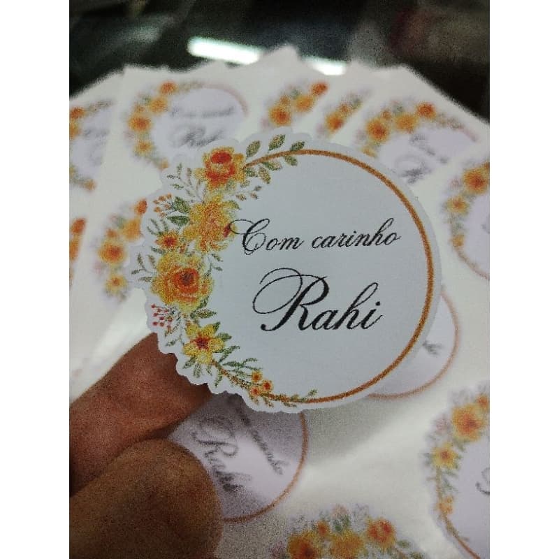 Adesivo Personalizado em Vinil 5x5cm à Prova D’Água | Logo, Frase, Marca | Resistente e Durável