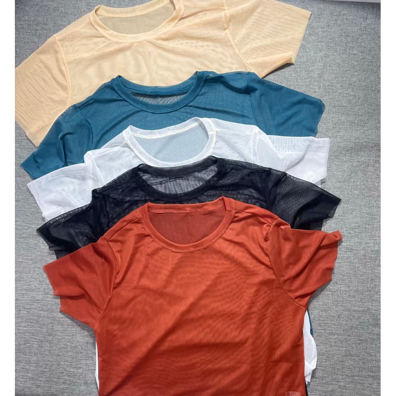 Blusa Esportiva Dry Fit com Tule De Manga