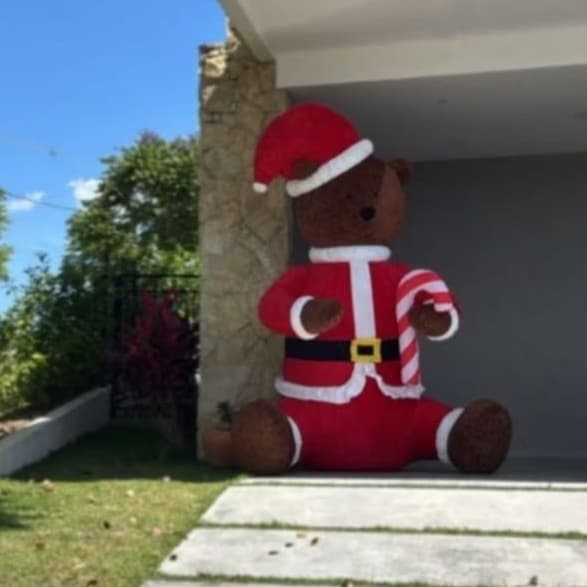 Natal Urso De Pelucia Natal Inflavel Gigante 1,7x2,74m Bivolt Wincy