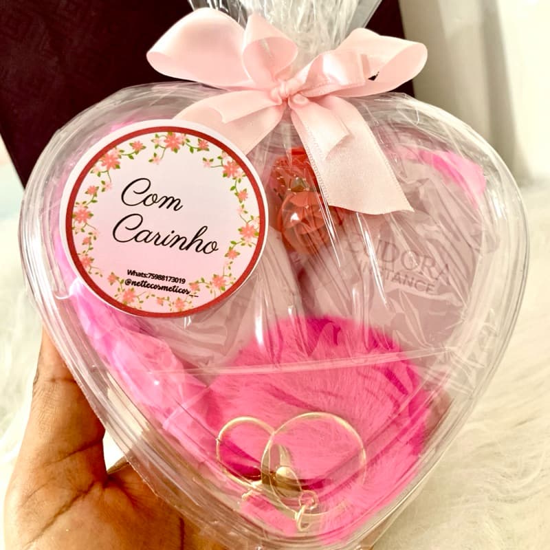 kit Presente Feminino Natal Sabonete Em Barra + Chaveiro Eudora