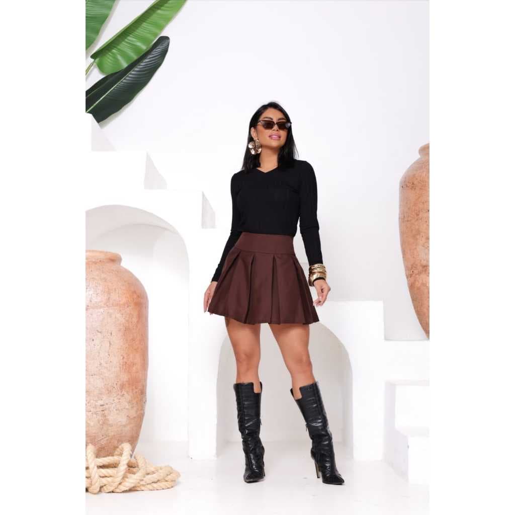 Saia Marrom Plissada Feminina Tecido Poliéster Rodada com Zíper Lateral Tendência Fashion P M G GG