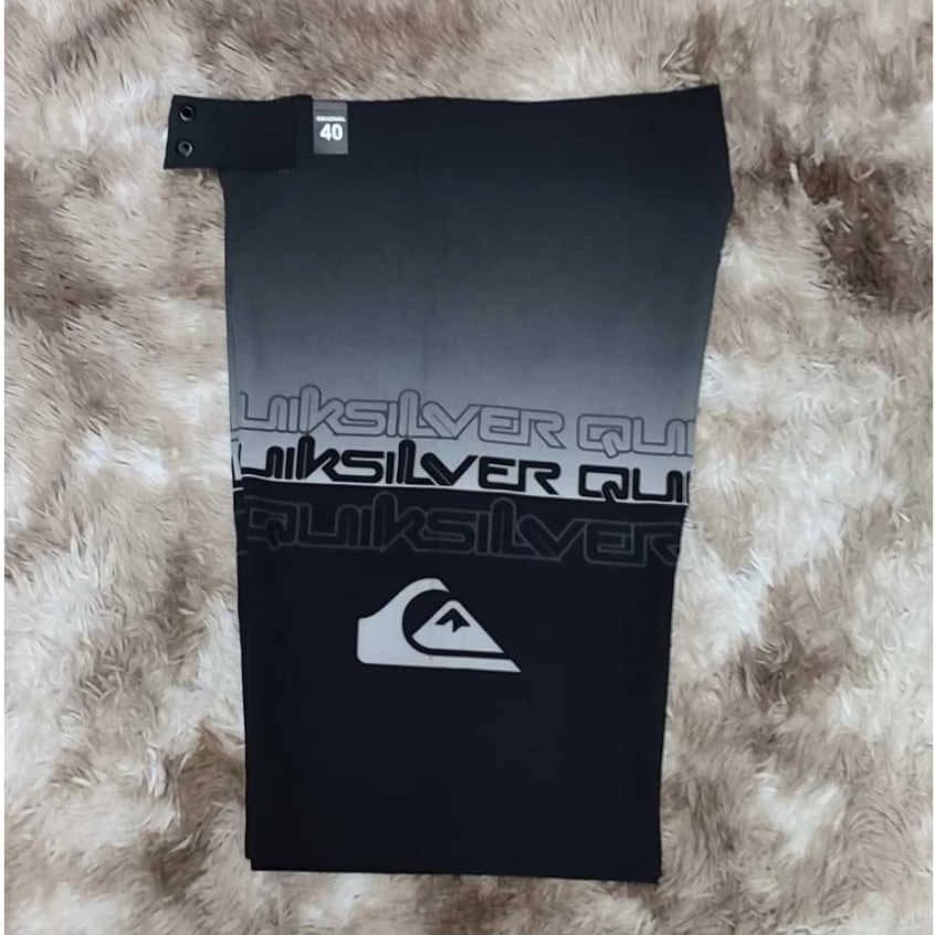 Bermuda  Masculina Com Bolso Traseiro Básica Premium- Verão , Casual ,  Praia  Surf,Secagem Rápida