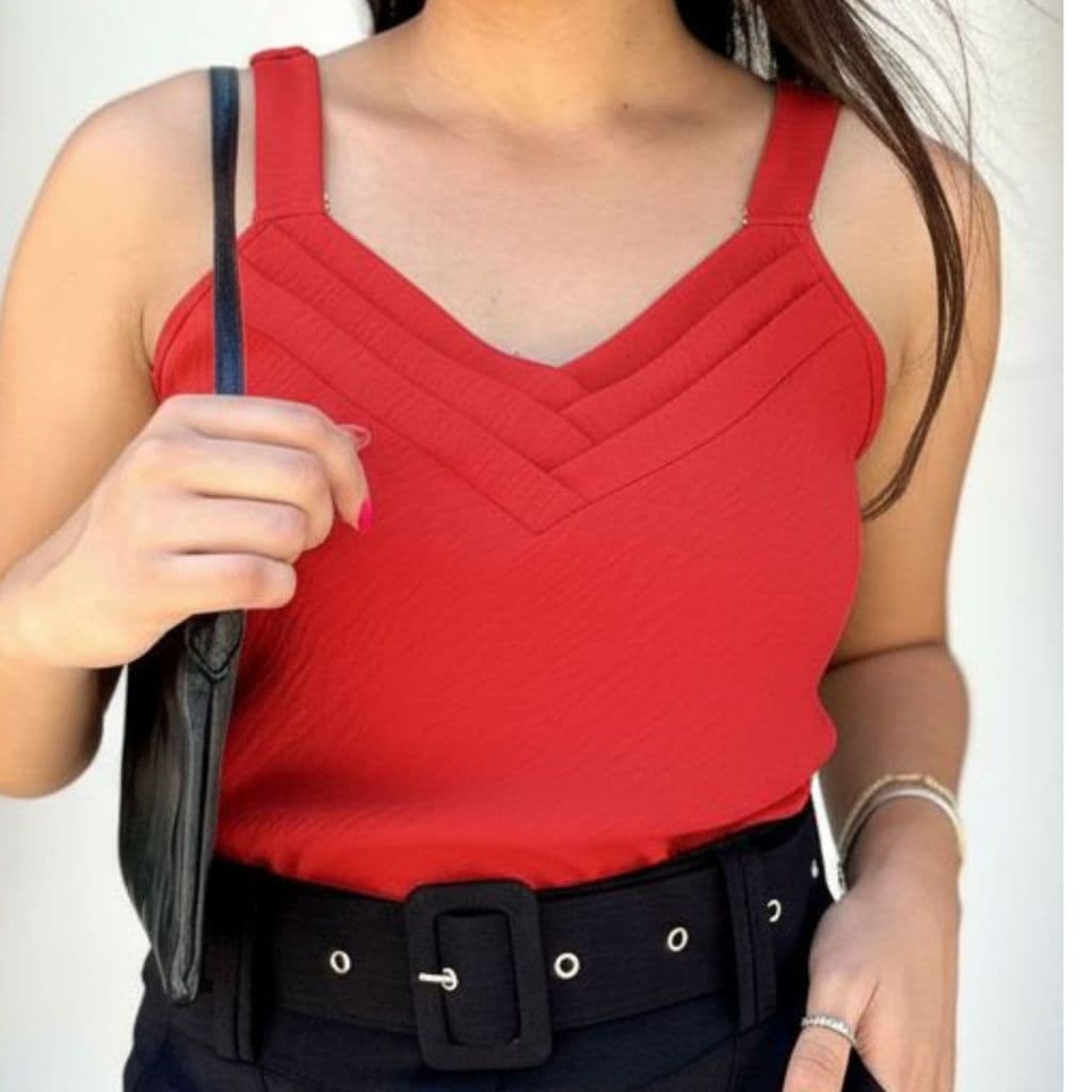 Blusa Feminina Regata  Top Alça Larga Regulável em V Feminina Com Detalhe FRONTAL Elegante Social Básica J C Tecido Duna