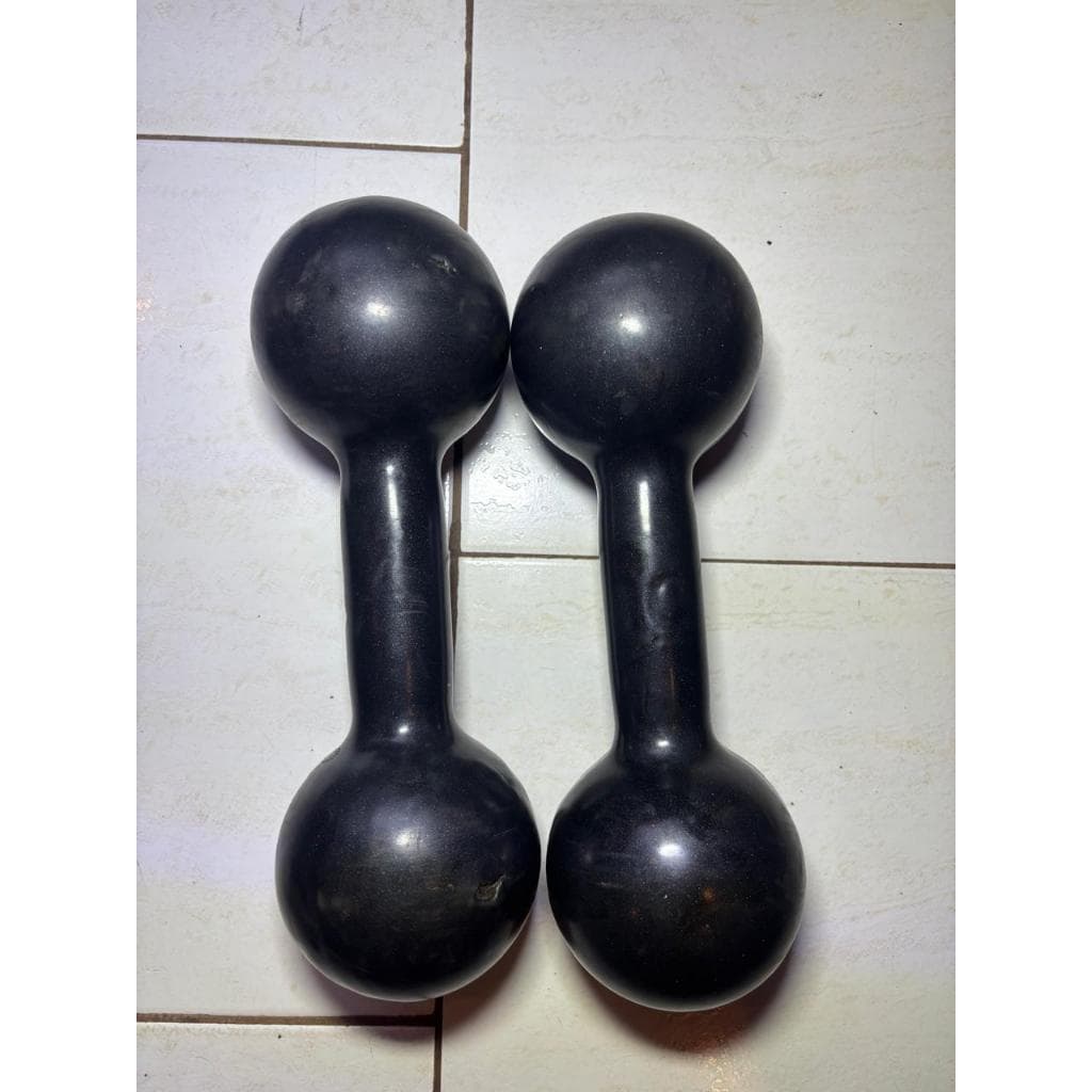 Par Halter Bola treino academia em casa Emborrachado e pintado  8Kg e 10 kg