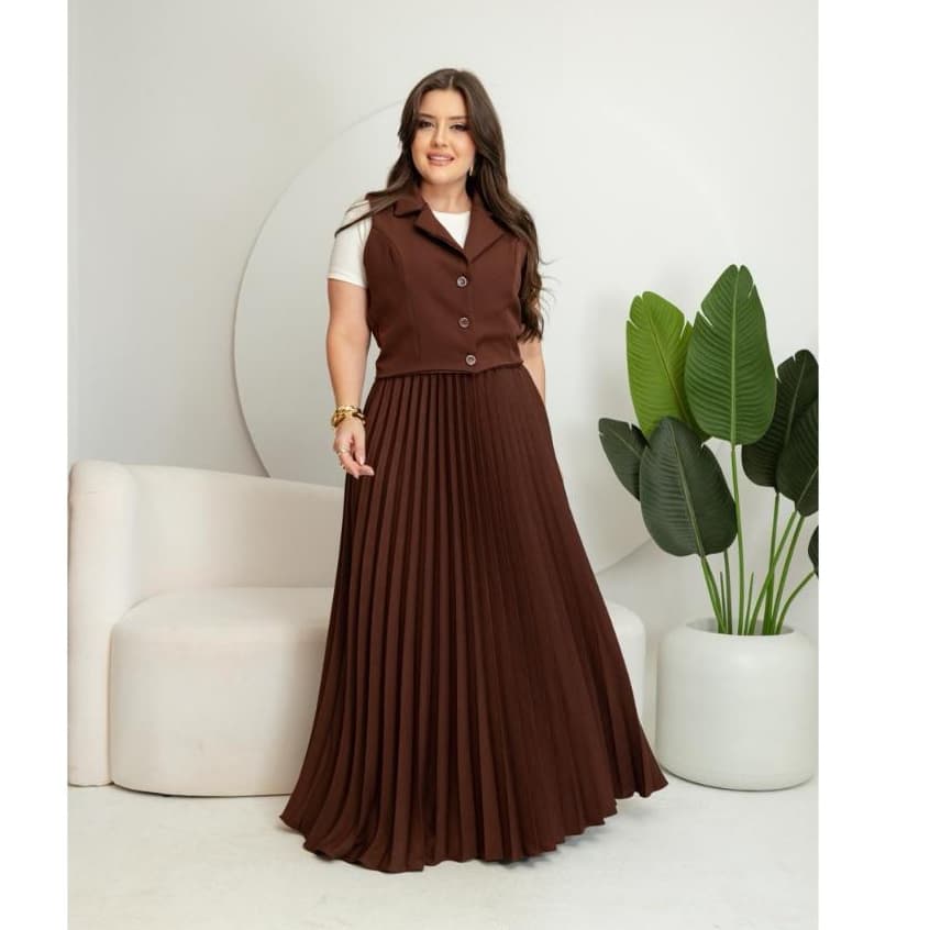 Conjunto Feminino Colete + Saia Plissada em Alfataria