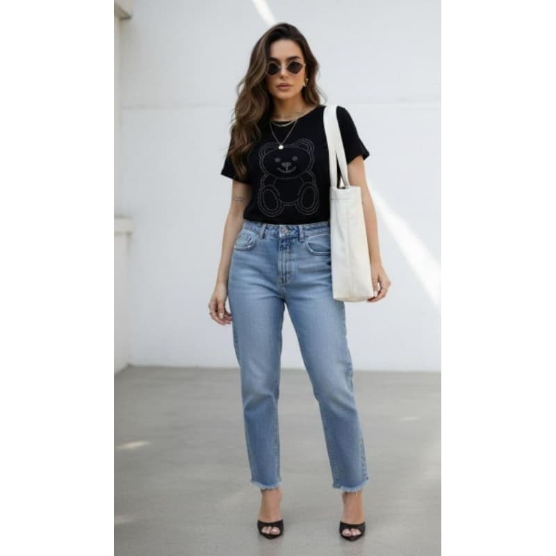 Blusa T-shirt Feminina Viscolycra Estampa Ursinho Com Strass Brilhante