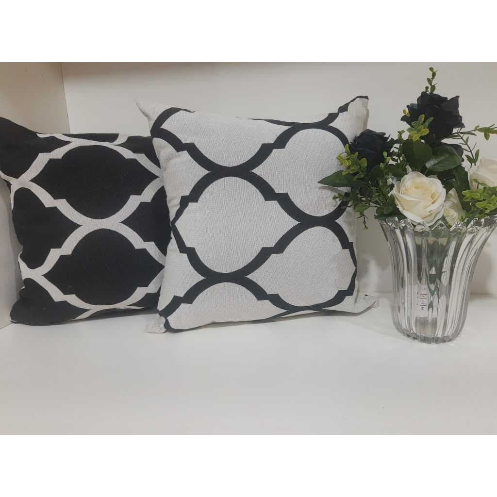 Kit Com 4 Capas De Almofadas Em Jacquard Geometrica Luxe