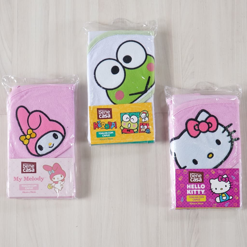 Toalha infantil com capuz Hello Kitty & Amigos com aplicação do pers./keroppi/my melody/toalha bebê.Licenciado Bene Casa