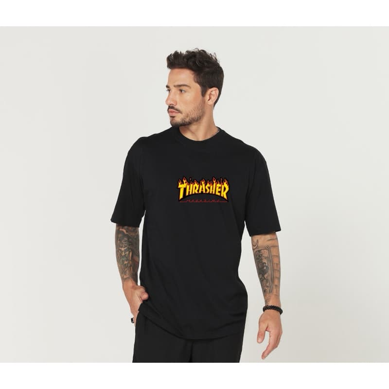 Camiseta Oversized Streetwear TRASH MAGAZINE