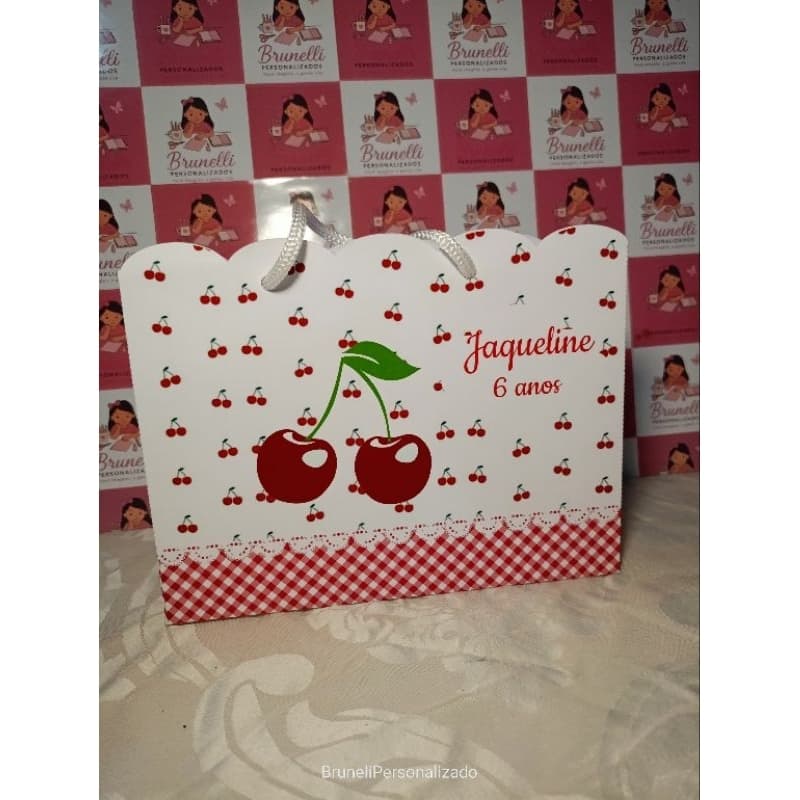 Sacolinha Surpresa Cerejinha Personalizada festa infantil kit 10 unidades.