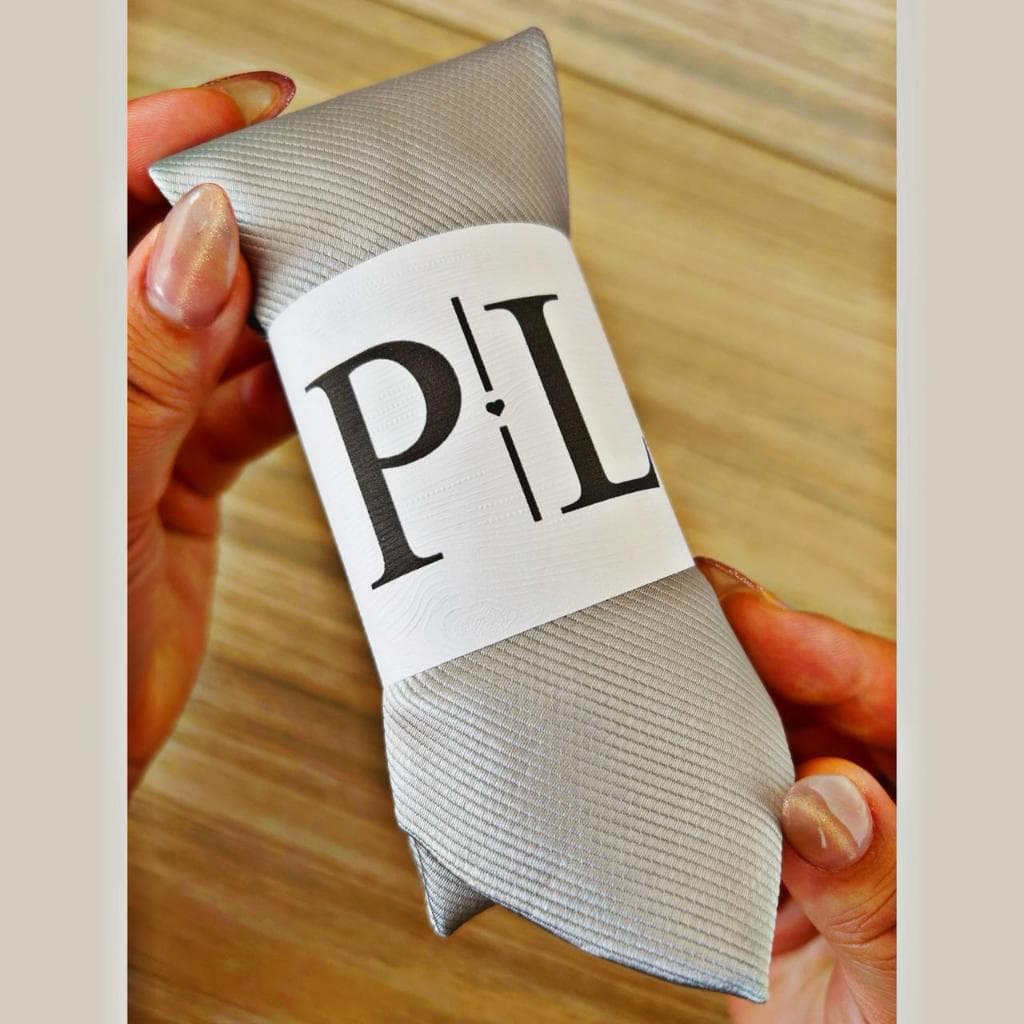 Kit 4 a 10 Gravatas Tag Personalizada Iniciais Noivos Padrinhos Casamento Varias Cores