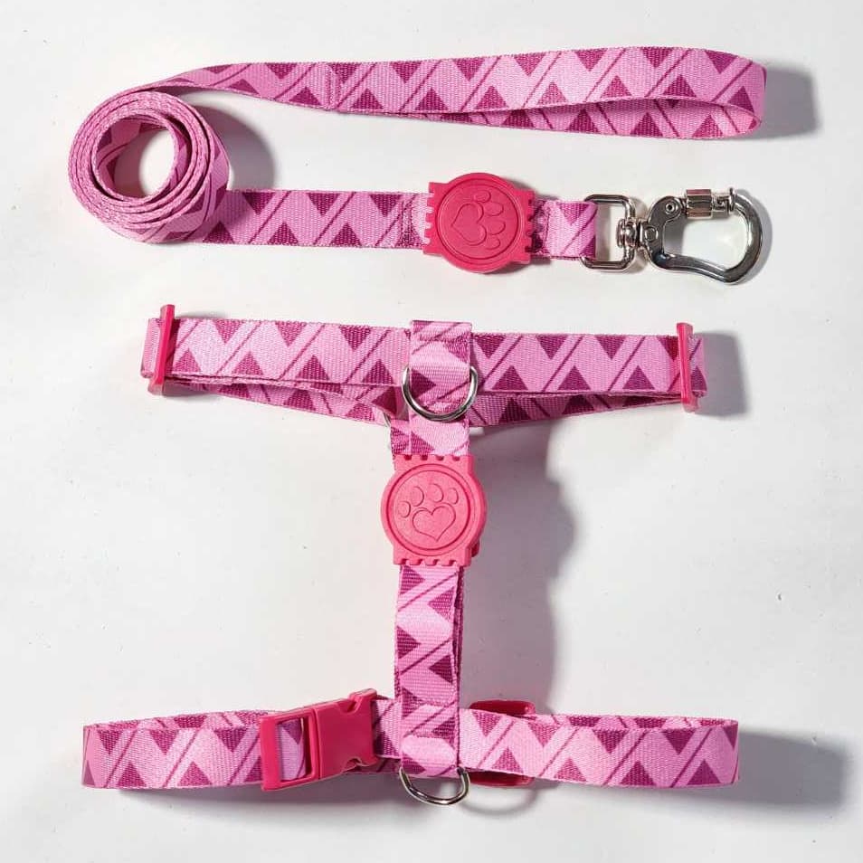 Peitoral H Anti-puxão triângulo rosa para cachorro