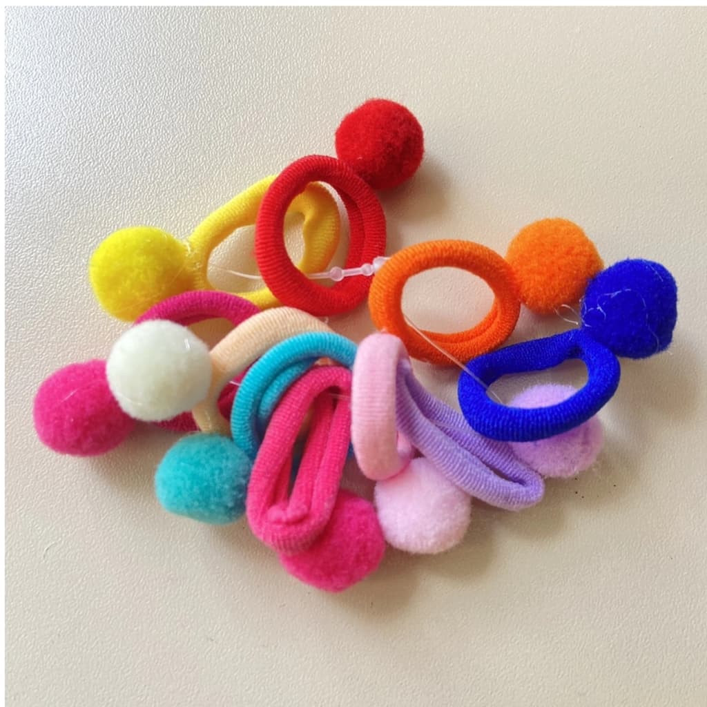 Elastico Xuxinha Infantil Rabico Prendedor De Cabelo Pompom Cor Colorido kit 72