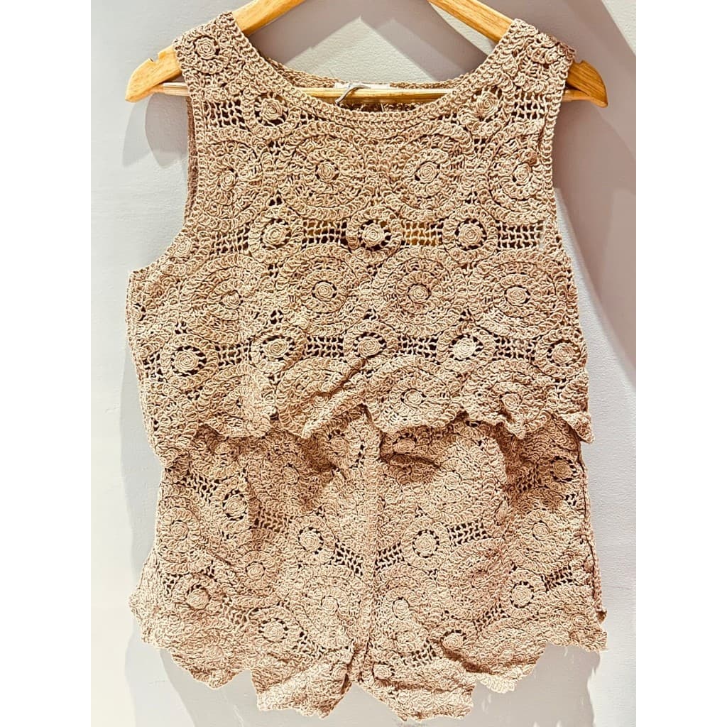 Conjunto Feminino Tricot Shorts e Blusa croche Rendado Delicado Praia Elegante