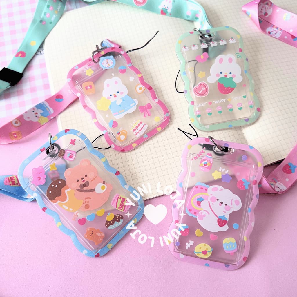 Porta Crachá Cartão com Cordão Bichinhos e Unicórnios