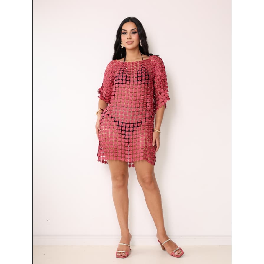 Vestido Feminino Vazado em Trama Floral — Saída de Praia Estilosa