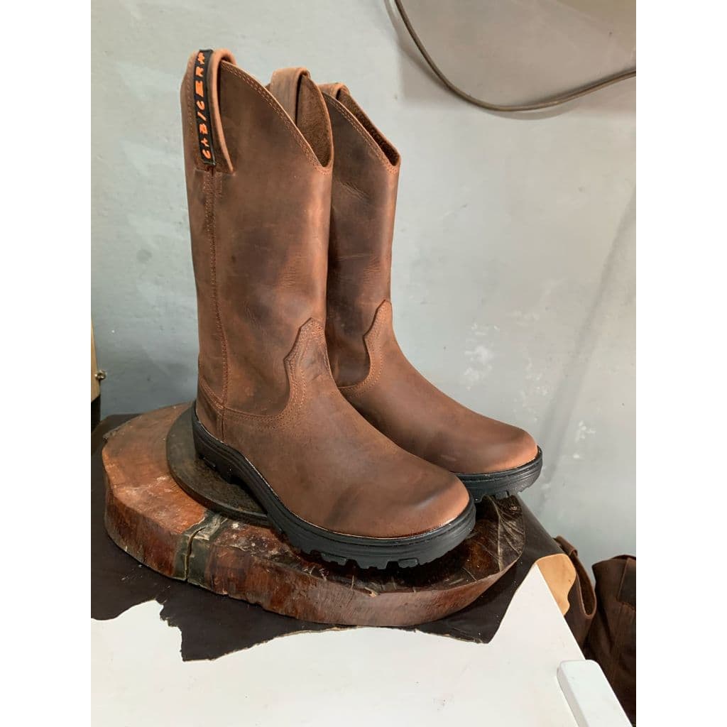 Bota de trabalho sem bordado
