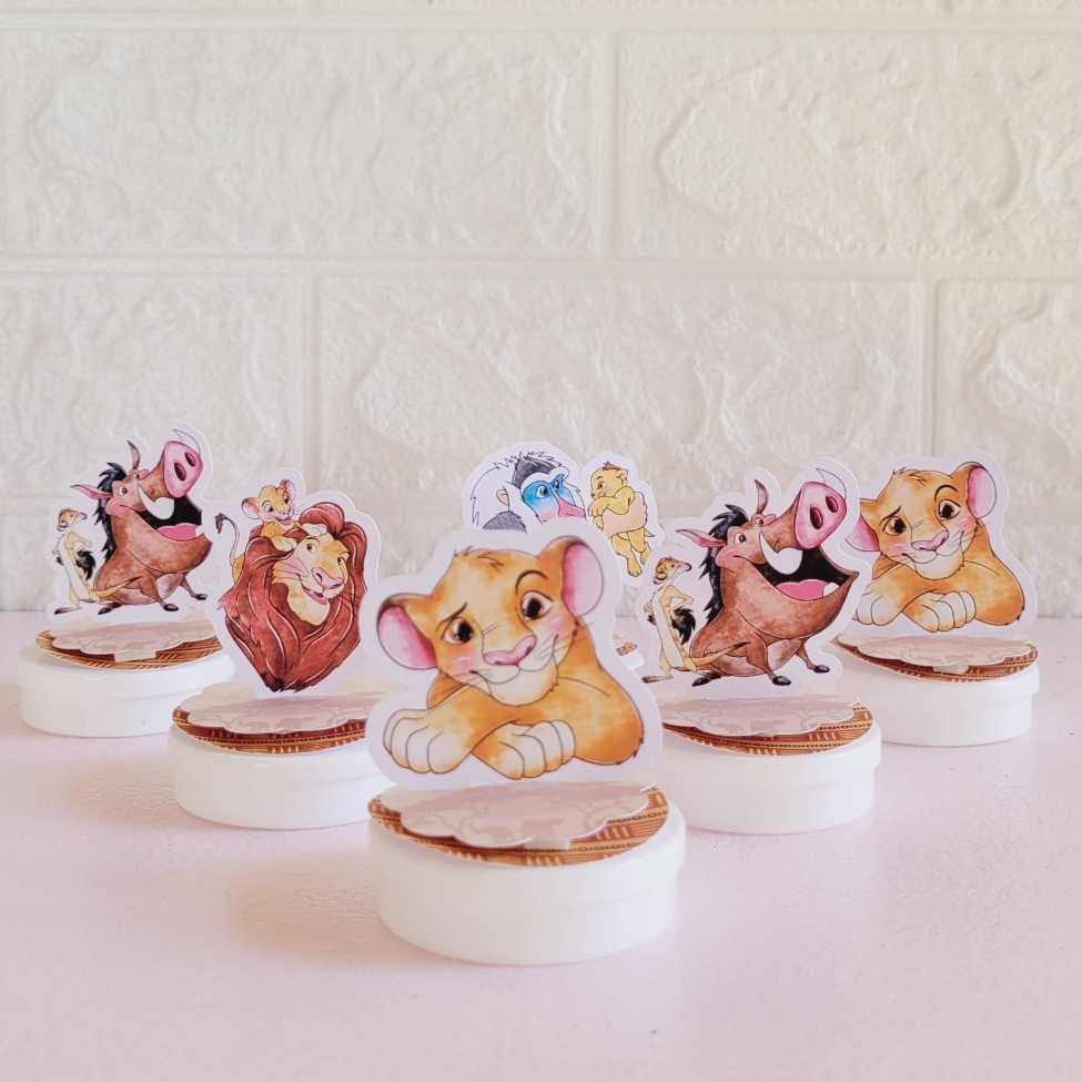 Aplique 3D para latinha Rei Leão Aquarela - Festa Infantil - Lembrancinhas Personalizadas