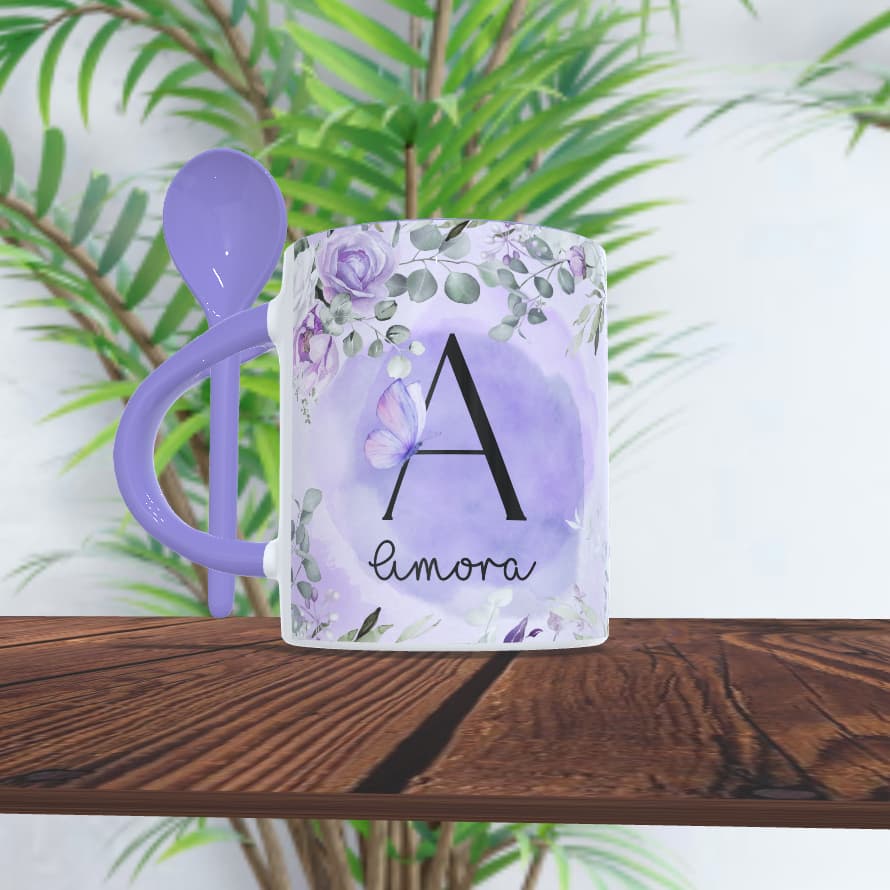 caneca personalizada com nome e frase/caneca com colher/caneca lilas