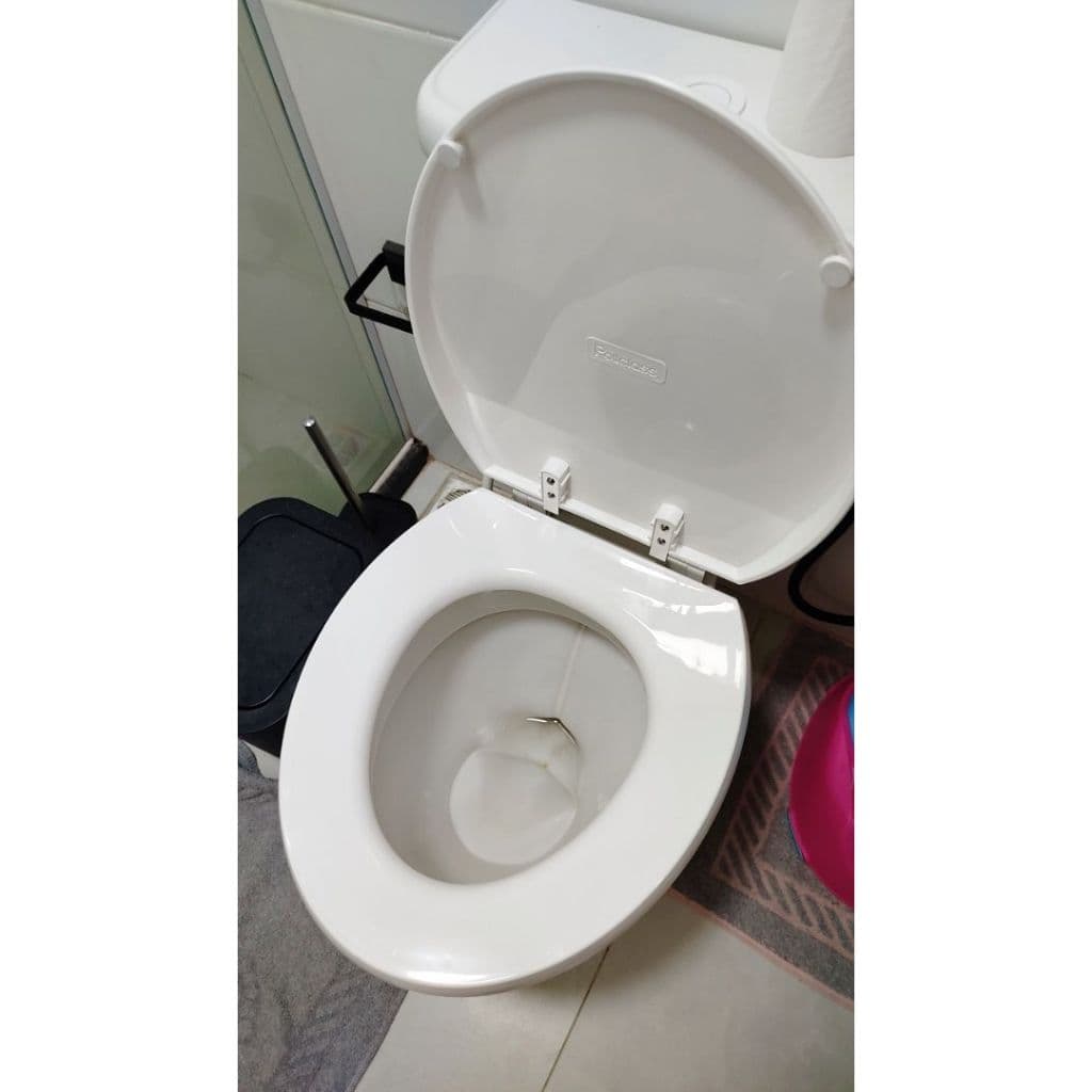 Assento Sanitário Premium PP com Fixação Alumínio Anodizado – Anticorrosão, Forte e Universal