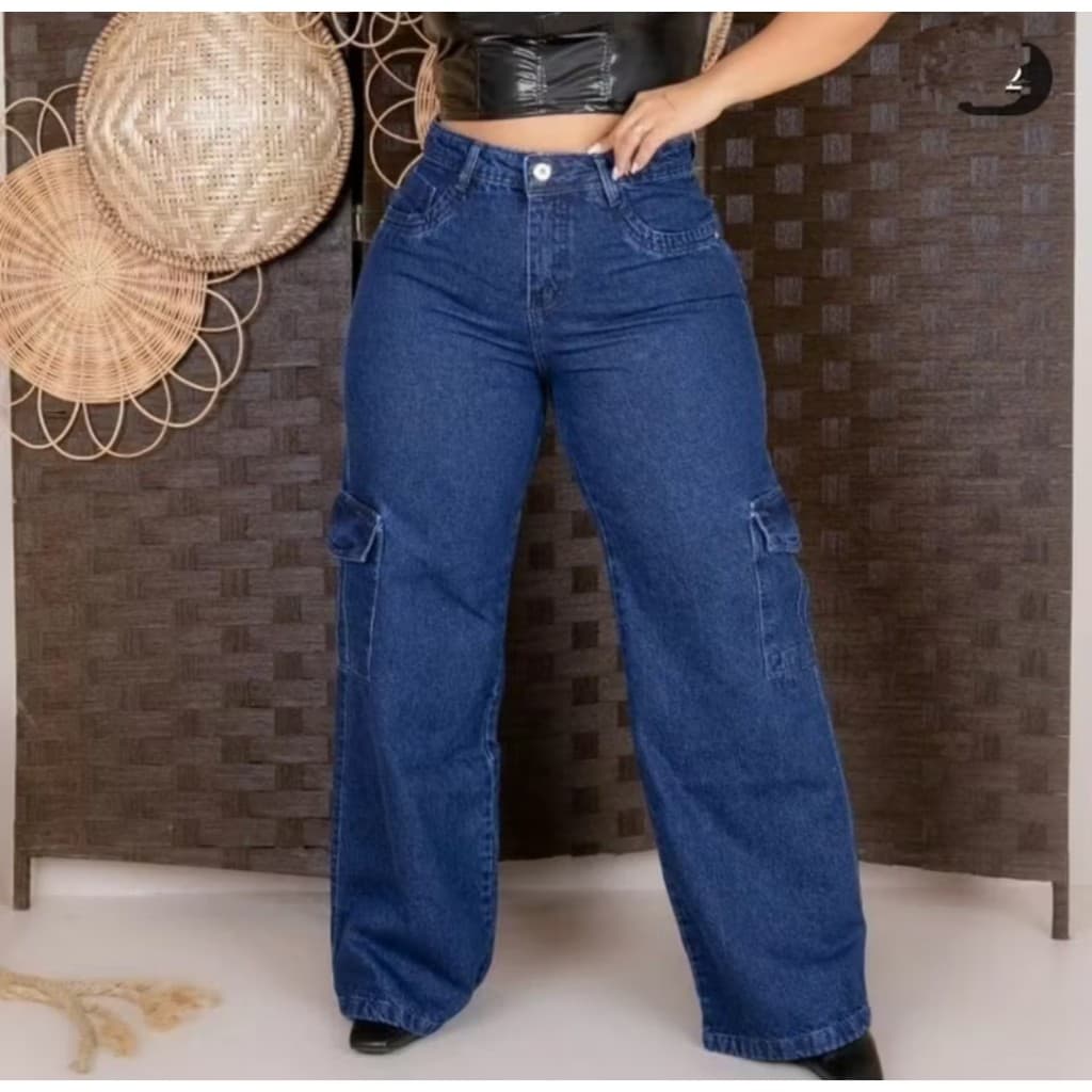 .  💙 Calça Cargo Plus Size Azul – Estilo, Conforto e Caimento Perfeito  A Calça Cargo Plus Size Azul é a escolha ideal p
