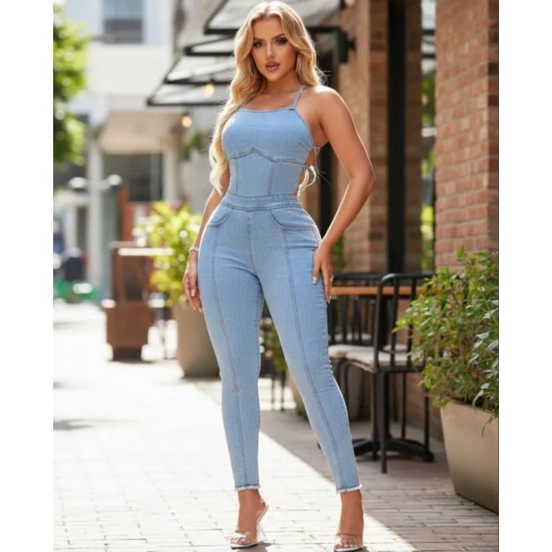 Macacão Jeans Feminino Liso Regato Encanto Clássico