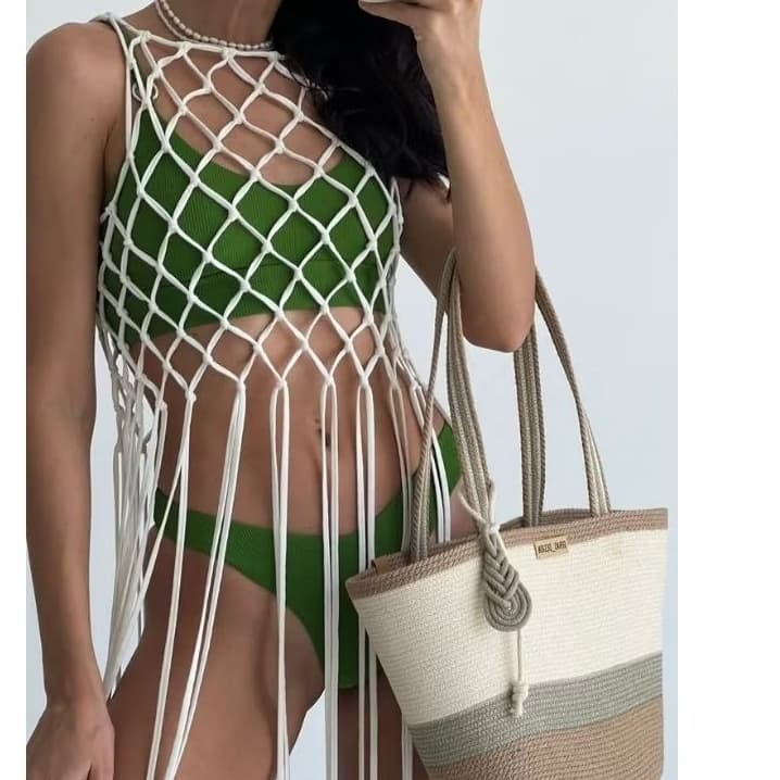 Vestido Blusa Sobrepor Saida praia, Saida Praia Macrame. Saida Praia Crochê.