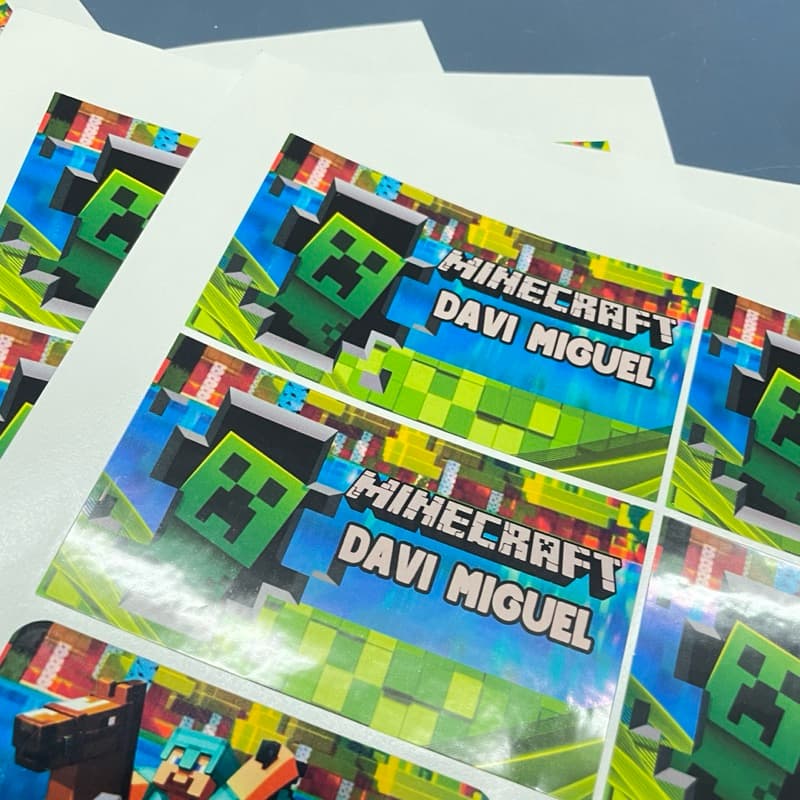 Kit 100 Etiquetas Escolares Personalizadas Vinil Gloss | Laváveis