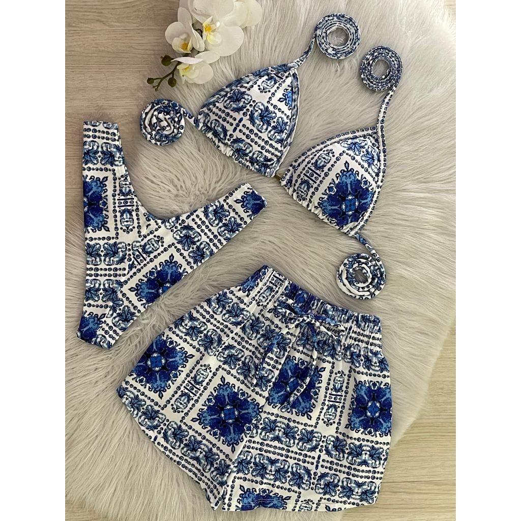 Conjunto Biquíni Cortininha + Shortinho  | Look Feminino Praia Verão Estiloso e Colorido Azul Caribe