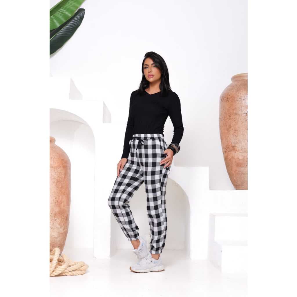 Calça Feminina Cintura Alta com Elástico Bolsos Funcionais com Cordão de Amarração - Moda Casual
