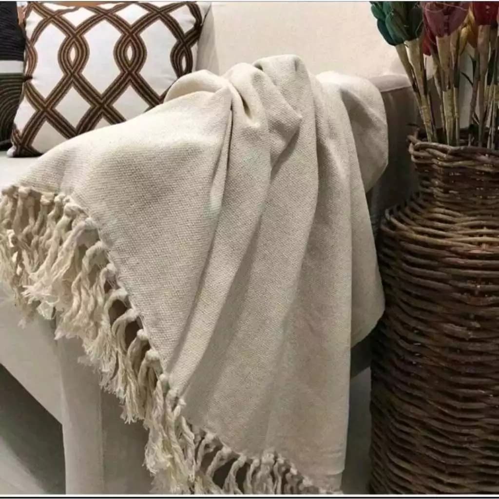 Manta Para Sofá 2,10 x1,20 Decoração Promoção Com Nó nas pontas *Imperdivel*