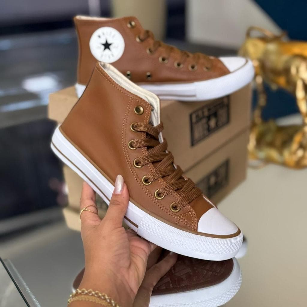 Tênis Feminino E Masculino Caramelo Cano Alto White Star Tradicional Couro Premium Confortável