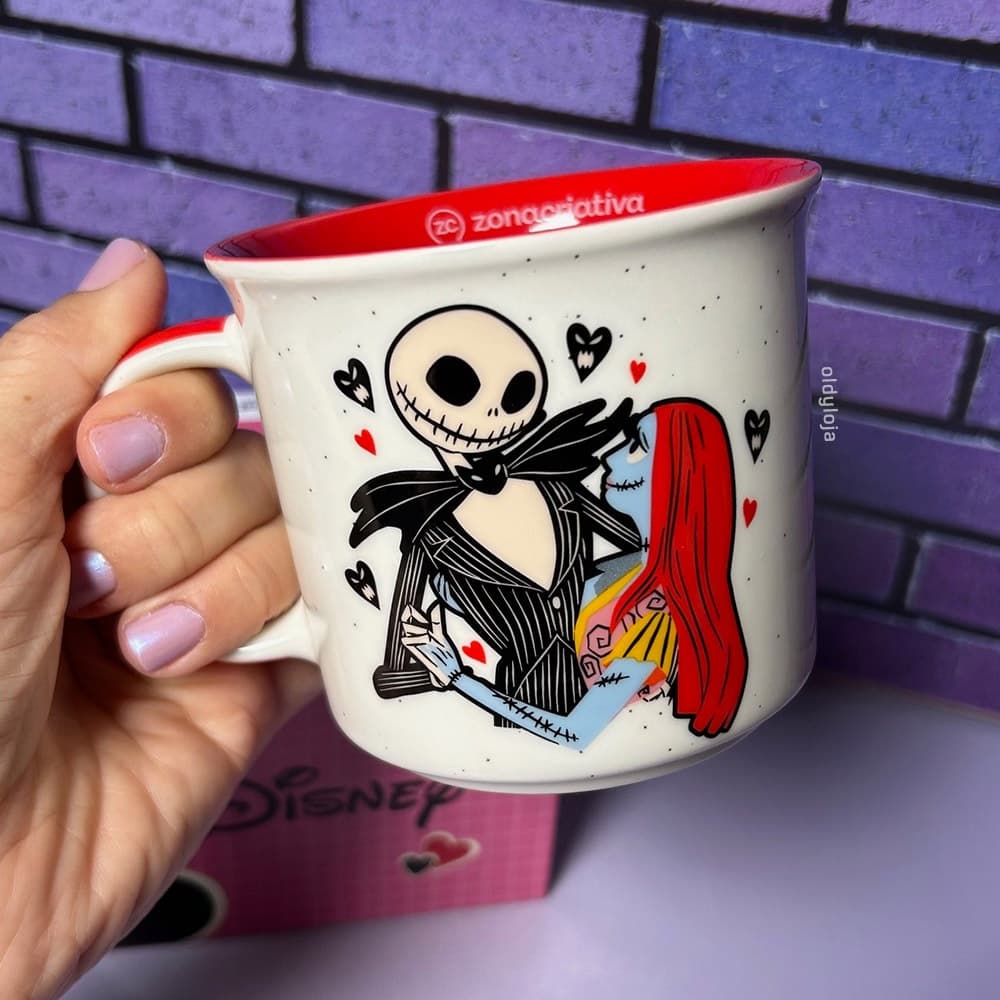Caneca Jack Skellington and Sally Estranho Mundo De Jack 350ml Halloween Presente Licenciada