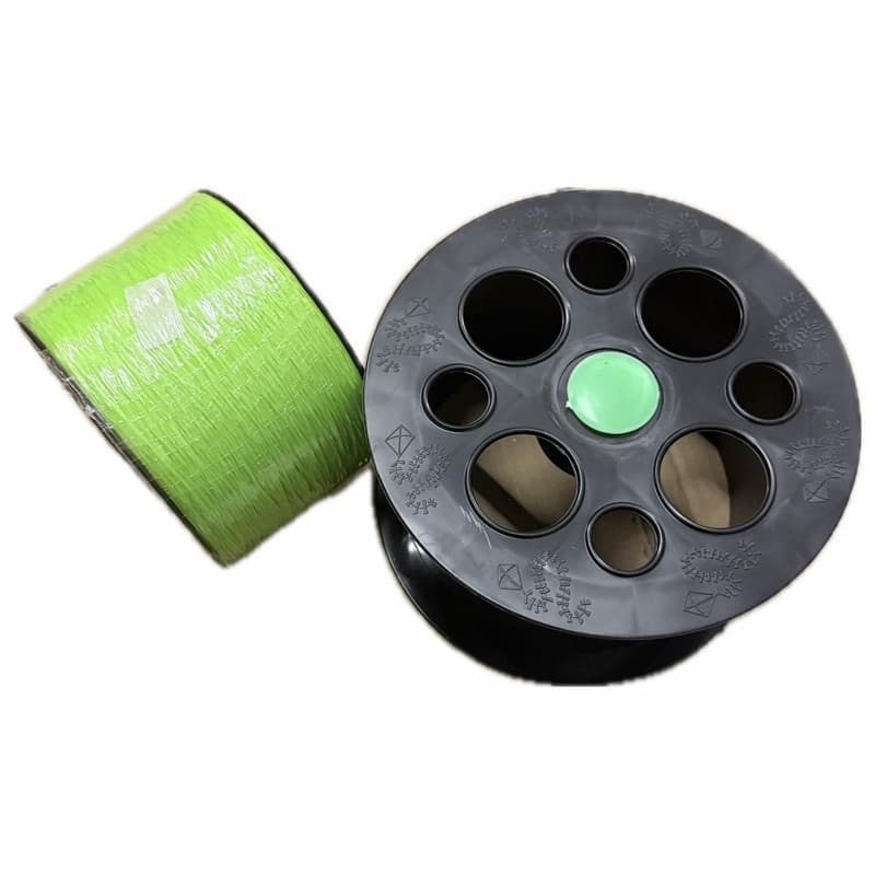 Carretilha de Pipa 21 cm Preto + Linha de Nylon 3000 Jardas colorida