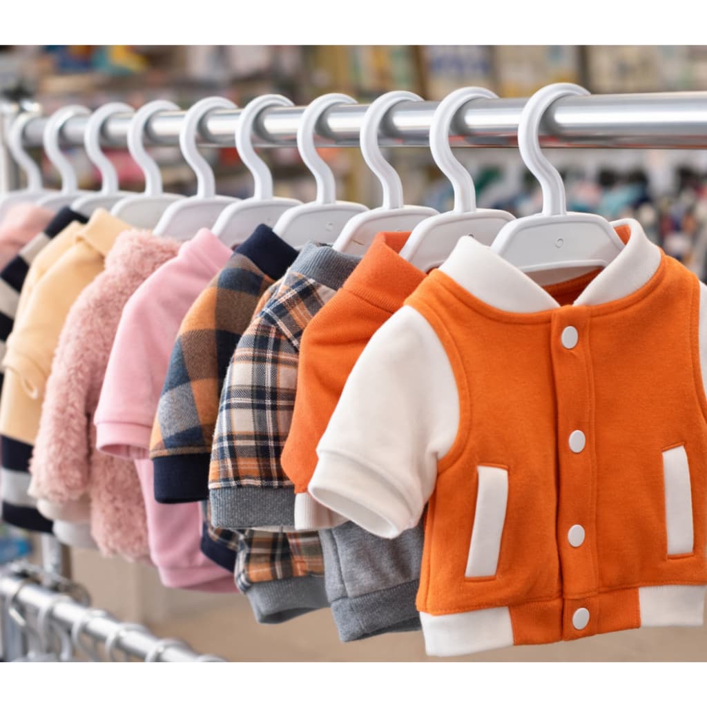 Cabide Infantil branco Para Roupas de Bebê e Pets