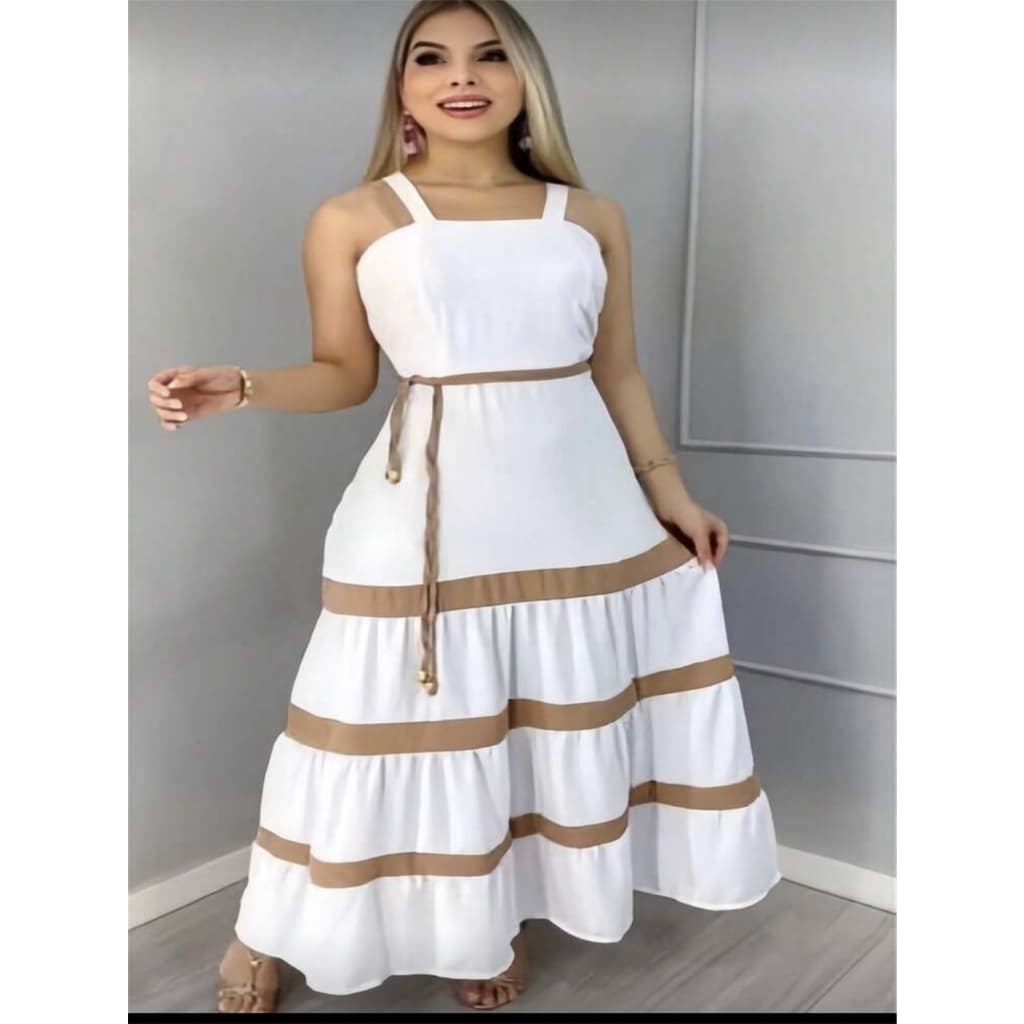 Destaques do Produto: O Vestido Longo Feminino com Forro Interno é confeccionado em tecido leve e arejado, proporcionand