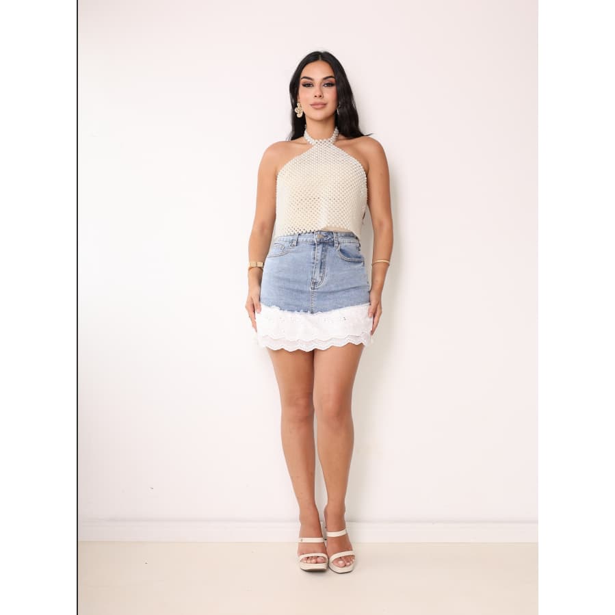 Conjunto com Top de Miçangas Estruturadas e Saia Jeans — Look Versátil