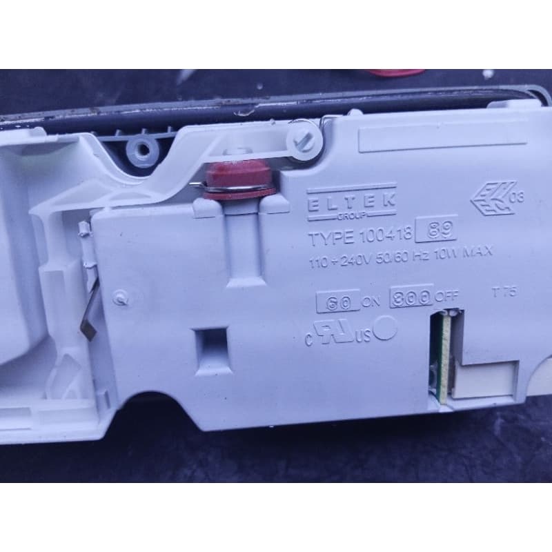 Dispenser sabão lava louças Electrolux ll14 usado