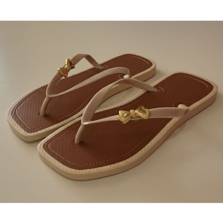 Chinelo Rasteira Quadrada com Lacinho Laço Lançamento
