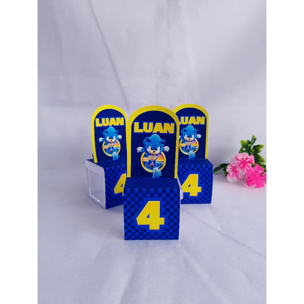 Lembrancinha para festa: Kit com 10 caixinhas de acrílico pequena - Sonic