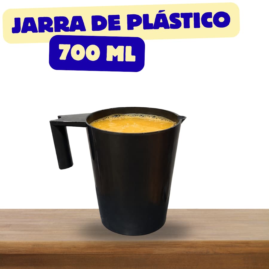JARRA 700ML PLÁSTICA  COR SORTIDA BRANCO/PRETO RESISTENTE COM ALÇA PARA BEBIDAS DRINKS,AGUA, SUCO.