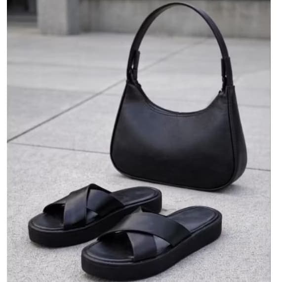 Kit Rasteirinha Feminina Sandália Com Bolsa De Ombro Preta Lançamento Verão