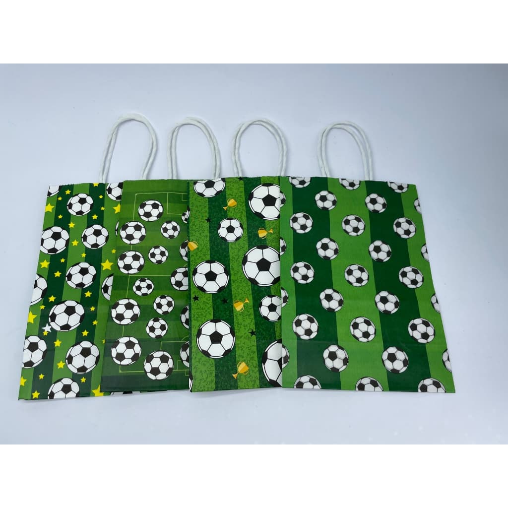 SACOLA DE PAPEL ESTAMPA DE FUTEBOL  PCT COM 10 UNIDS  21CMx 15CM x 8CM