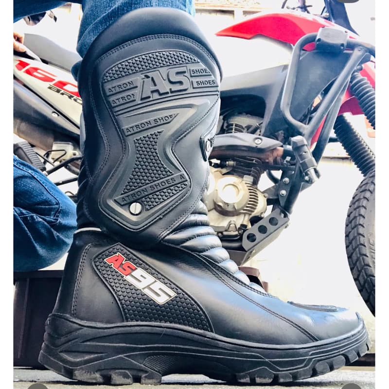 Bota Motociclista AS95 Atron Shoes de Couro Legítimo Cano Alto, Coturno com Zíper e Palmilha Gel