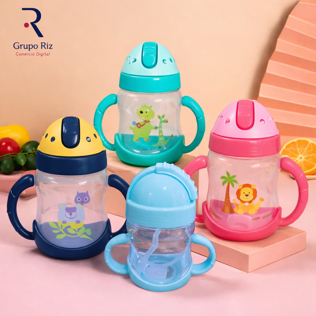 Copo Infantil com Canudo de Silicone Retrátil  250ml BPA Free Antivazamento
